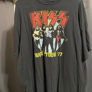 Kiss T Shirt